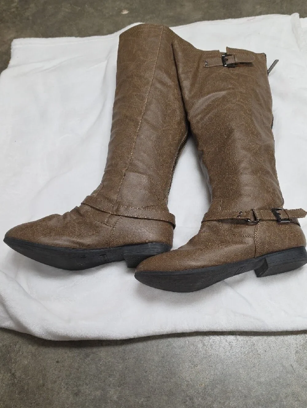 Women's Tall Brown Riding Boots - Classic Knee-High Style